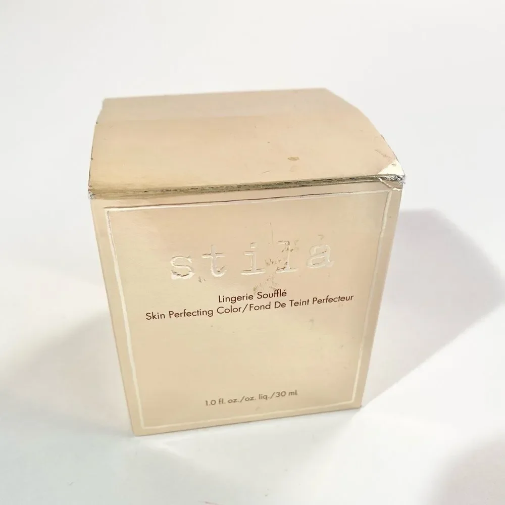 Stila lingerie soufflé foundation makeup, shade 6